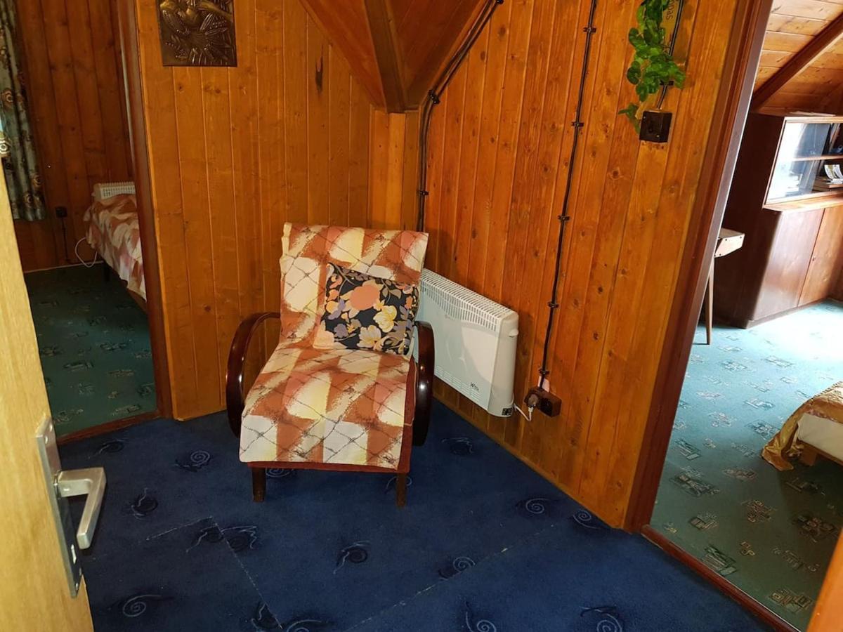 Slovak Cottage Near Bratislava In The Heart Of The Carpathians Modra Exterior foto