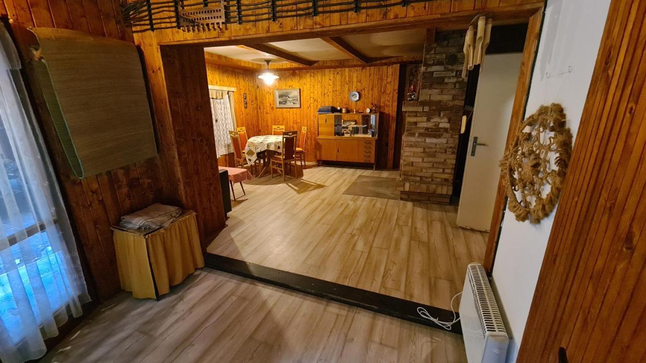 Slovak Cottage Near Bratislava In The Heart Of The Carpathians Modra Exterior foto